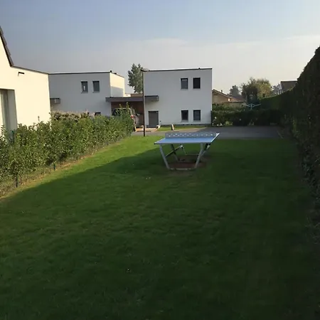 Modern & Cosy With Patio & Fenced Garden Near Dunes & Сasa de vacaciones