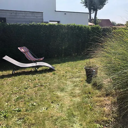 Modern & Cosy With Patio & Fenced Garden Near Dunes &